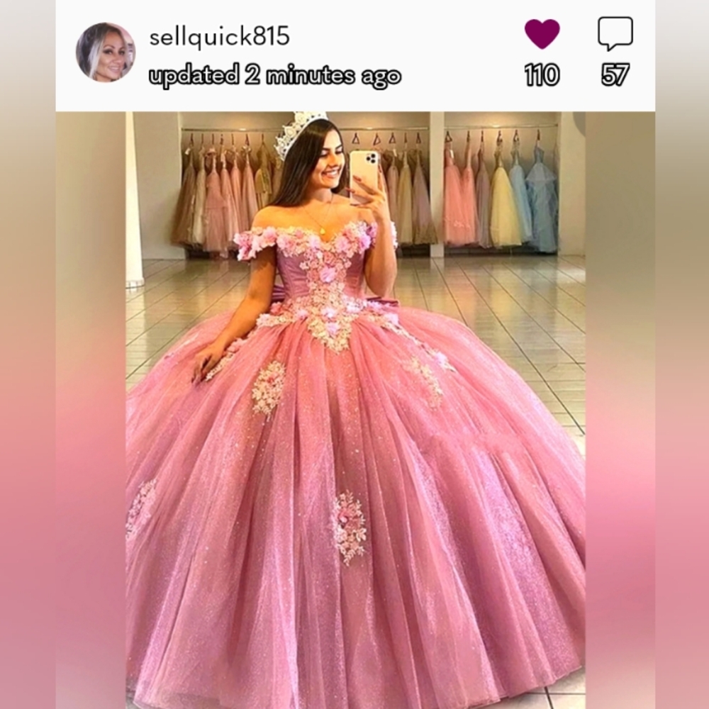 24 Hour Dress Show Train! Created by @Sellquick815 Starting 8AM Posher➡️ Posher